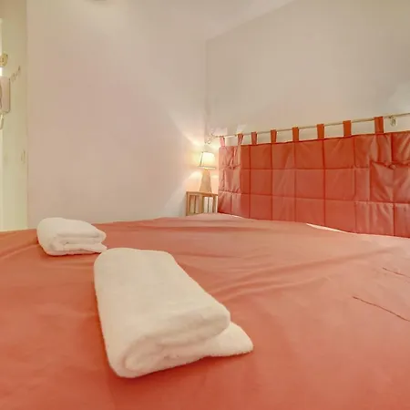 Apartamento Studio 30 Meters From The Sea *